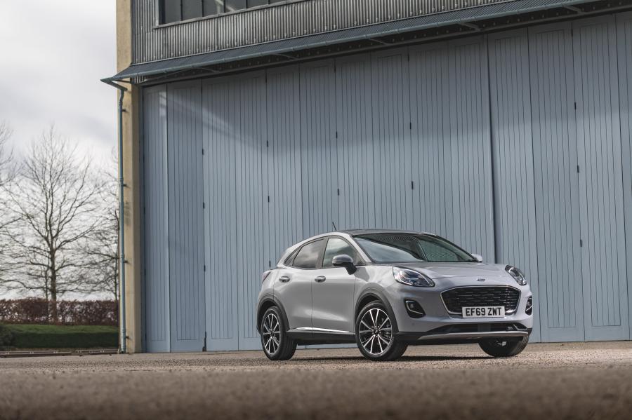  Ford Puma Titanium 2020 года  (UK) (фото 1 из 40)